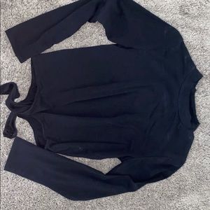 size small turtle neck body suit never worn 🤍